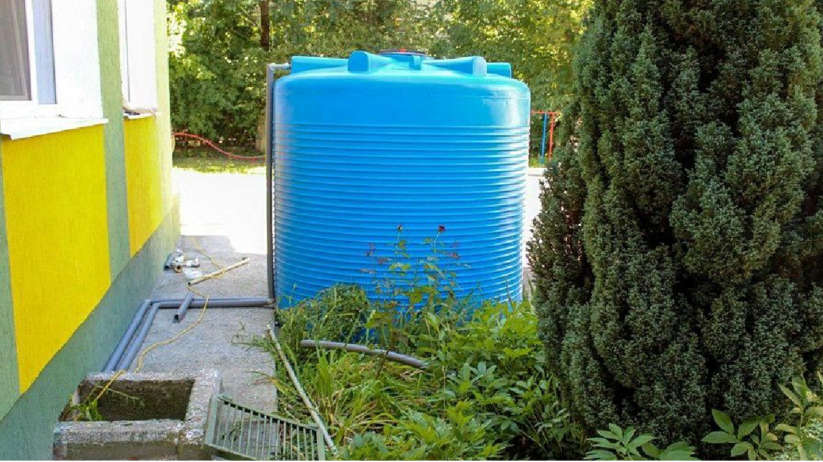 Вода в Криму: Установка резервних ємностей для води в окупованому Сімферополі завершиться до кінця серпня