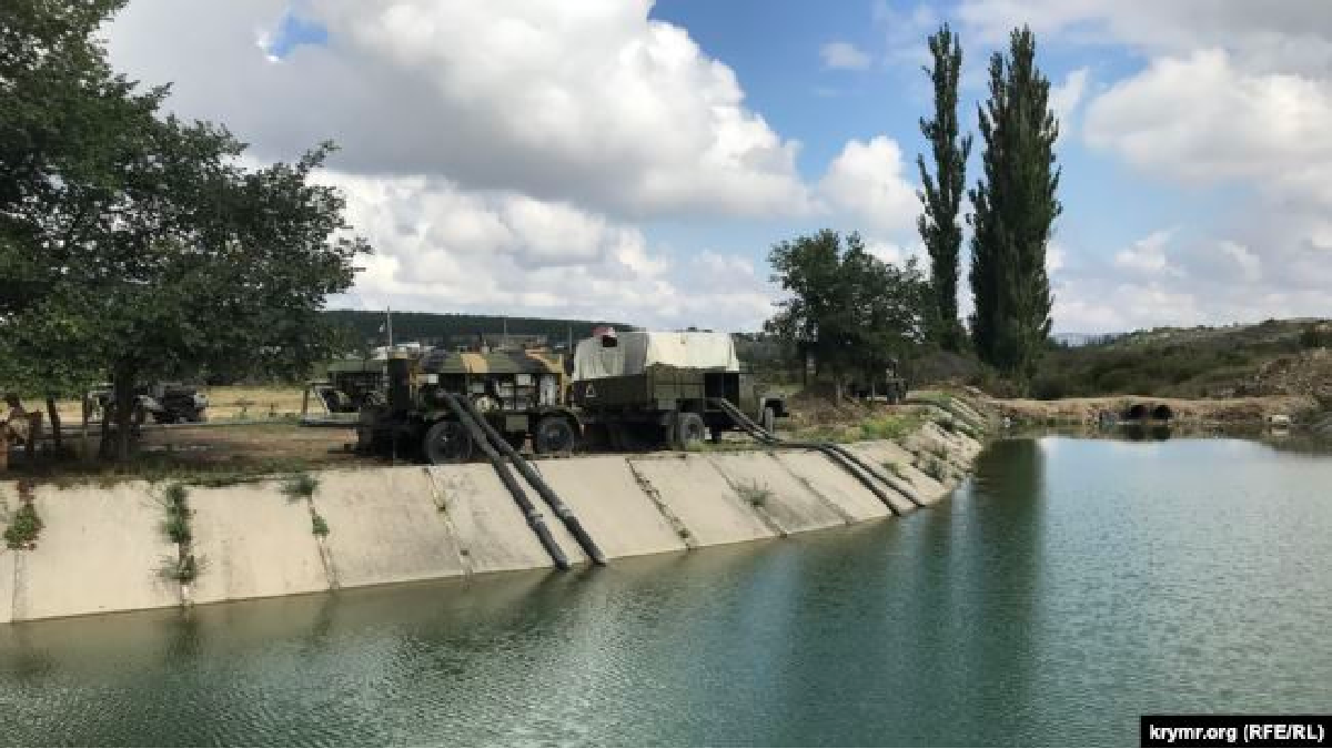 У Білогірському районі перекрили річку і качають воду в окупований Сімферополь