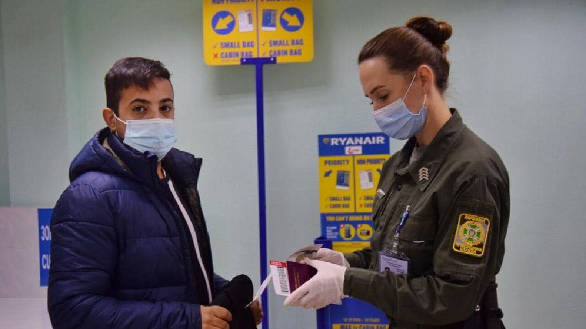 Черговий росіянин отримав заборону в'їзду в Україну на три роки через незаконне відвідування окупованого Криму