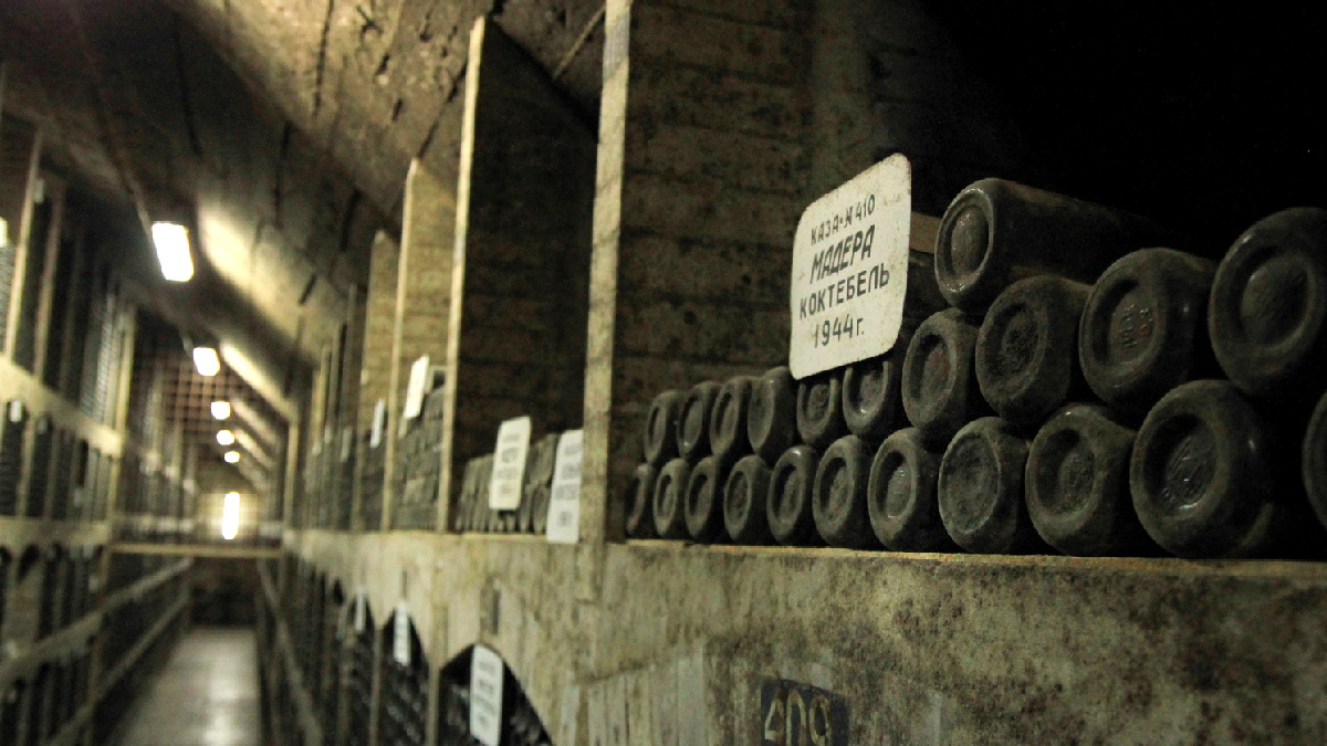 Окупаційна влада Криму продає виноробню 