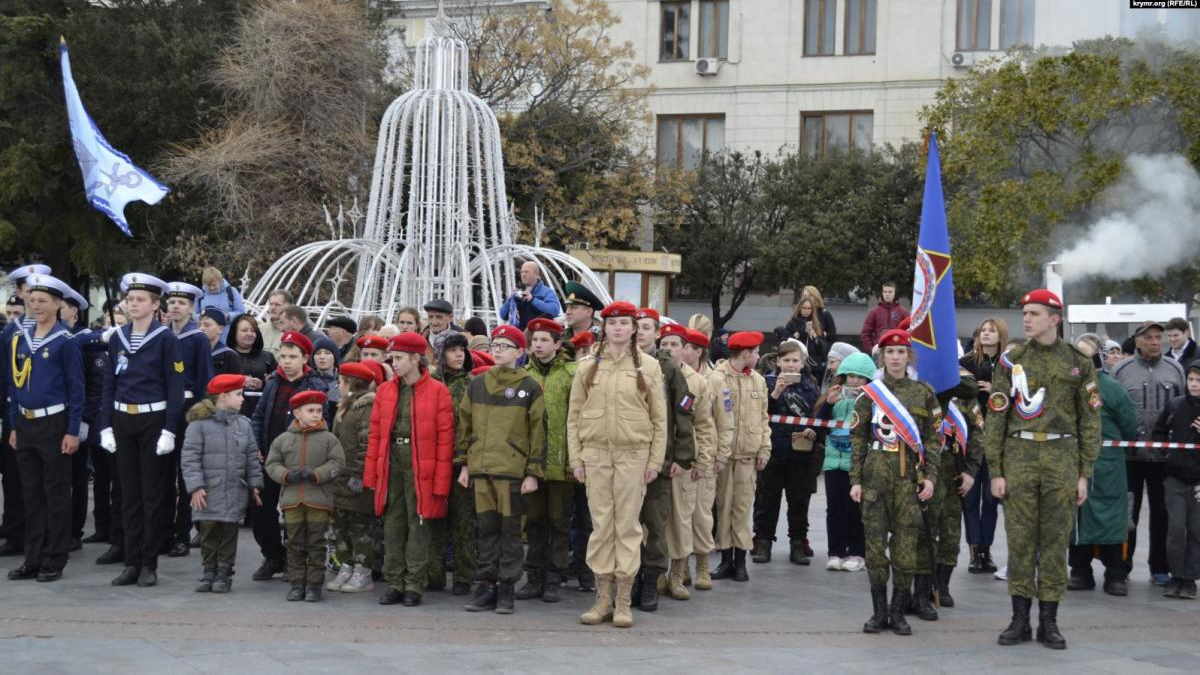 Аксьонов затвердив порядок проведення початкової військової підготовки у школах окупованого Криму