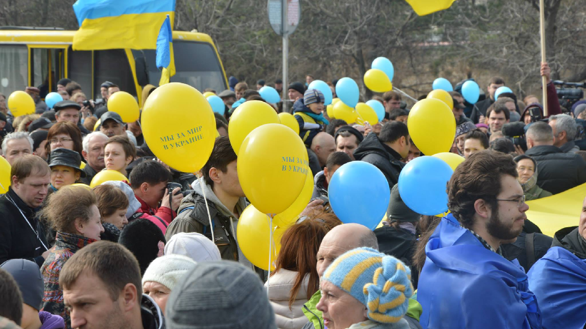 Симферополь, первая акция движения Евромайдан Крым
