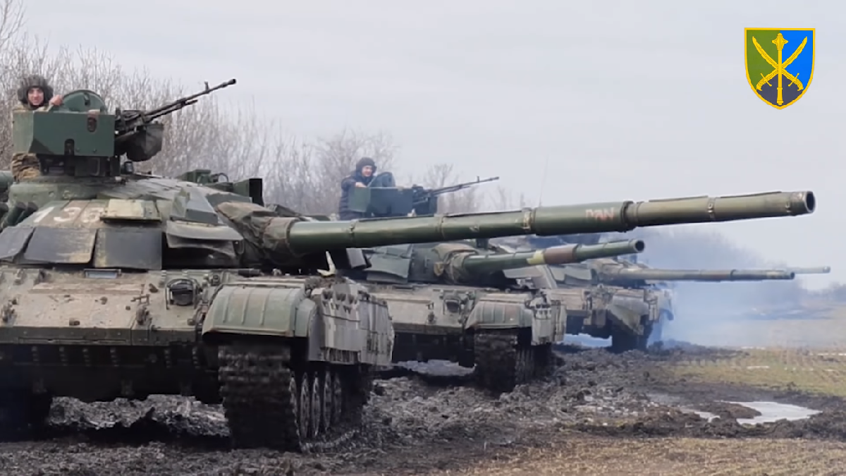 Вдоль границы с оккупированным Крымом продолжаются масштабные учения резервов ВСУ