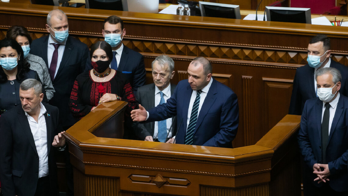 В Парламенті зареєстрували першу частину законопроєктів з пакета «Кримська платформа» - Рустем Умєров