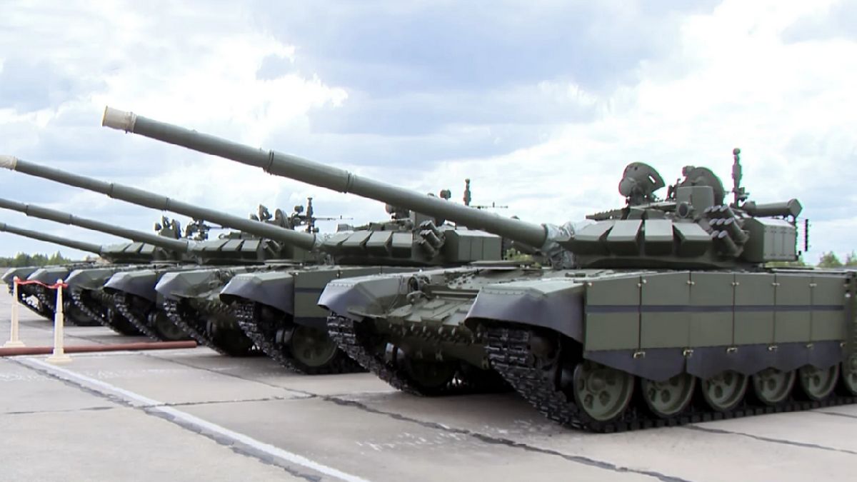 РФ збирається посилити оборону окупованого Криму сучасними танками