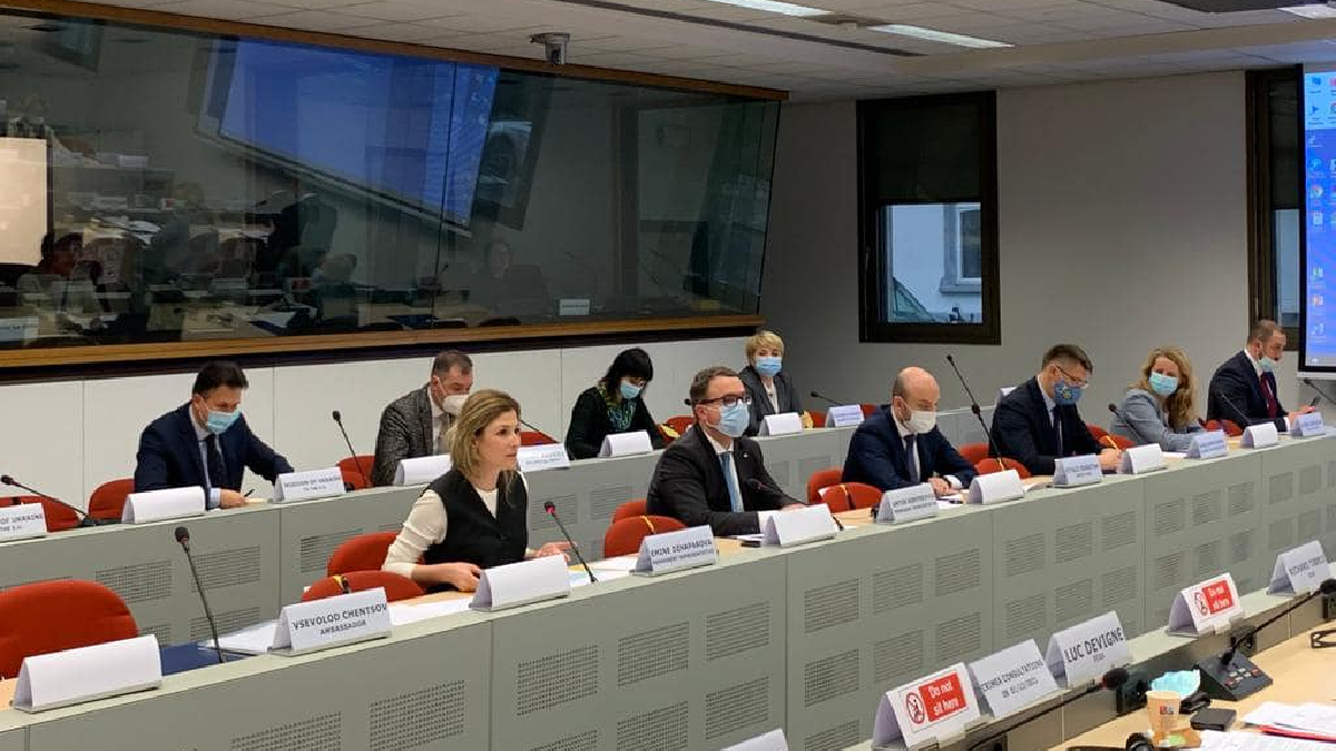 Українська делегація обговорила з європейськими колегами окупований Крим у Брюсселі