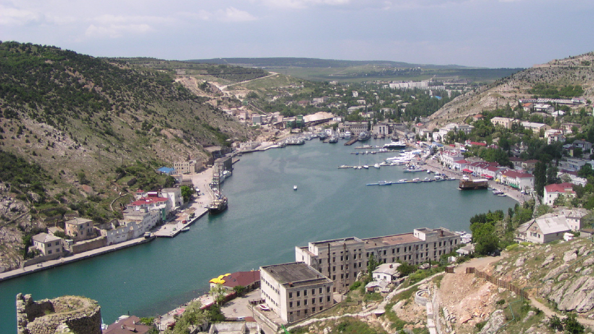 Оккупанты откроют в Балаклаве «пункт таможенного пропуска» для яхт, прибывающих в Севастополь