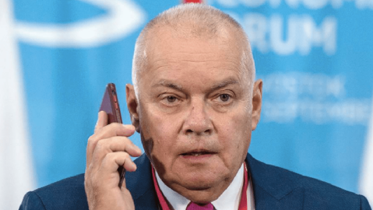 Украина внесла российского пропагандиста Киселева в список лиц, угрожающих нацбезопасности