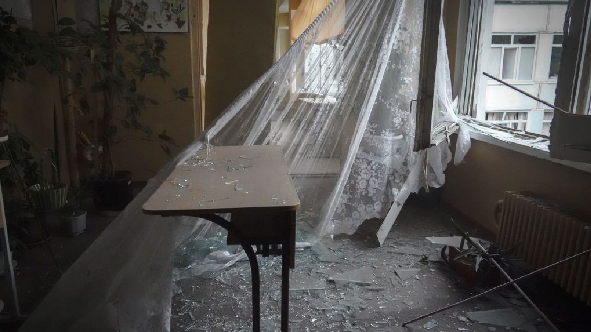 Окупанти відправляють на південь України кримських вчителів