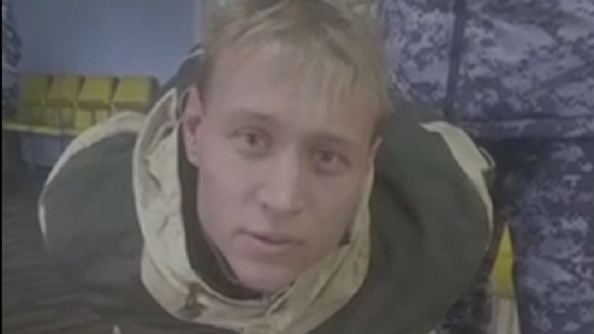 Засмутився через повістку другові: у російському місті Усть-Ілімськ чоловік вчинив стрілянину у військкоматі