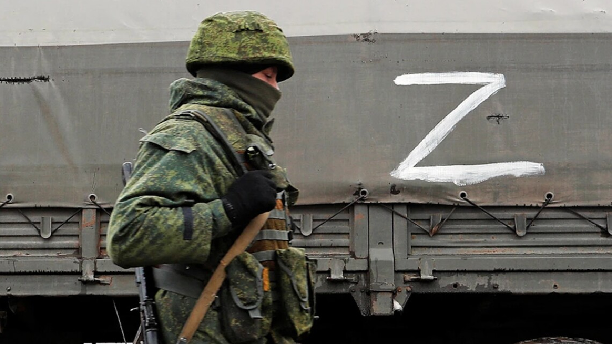 Окупанти просять кримчан взяти у свої будинки підселенців-російських військових