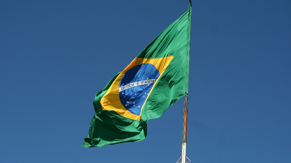 Президент Бразилії пропонує поступитися Росії Кримом для припинення війни